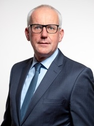Direktor des Amtsgerichts Siegen Krumm Direktor des Amtsgerichts Siegen Krumm